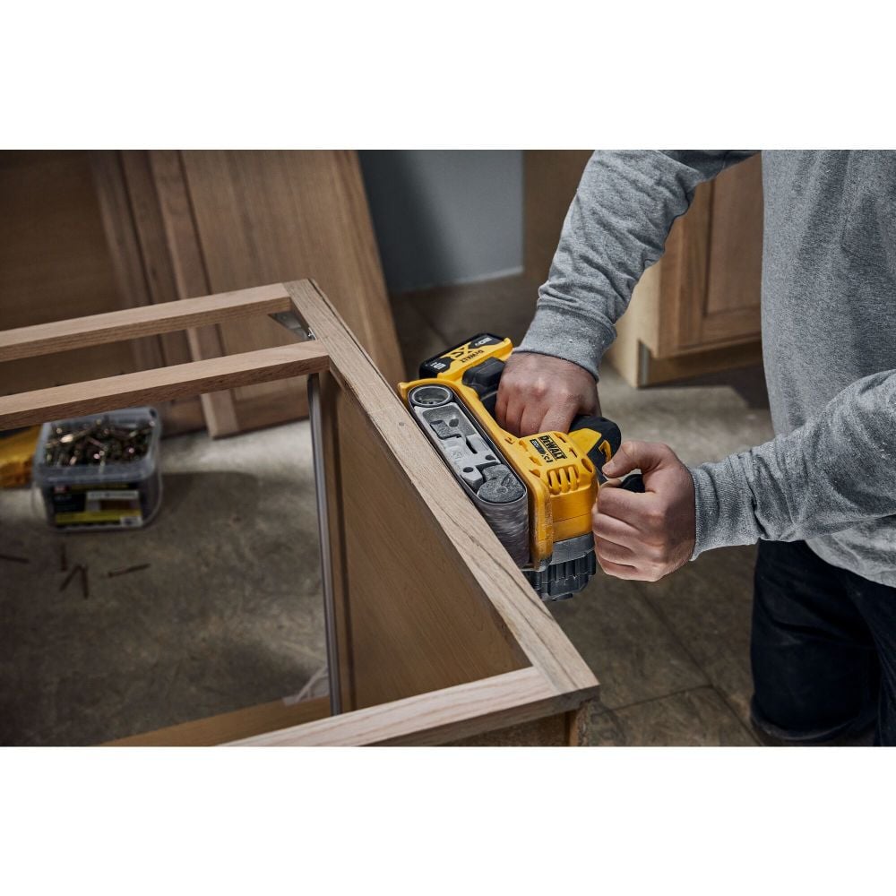 DEWALT XR 20V Max 3′′x21′′ Belt Sander DCW220B from DEWALT