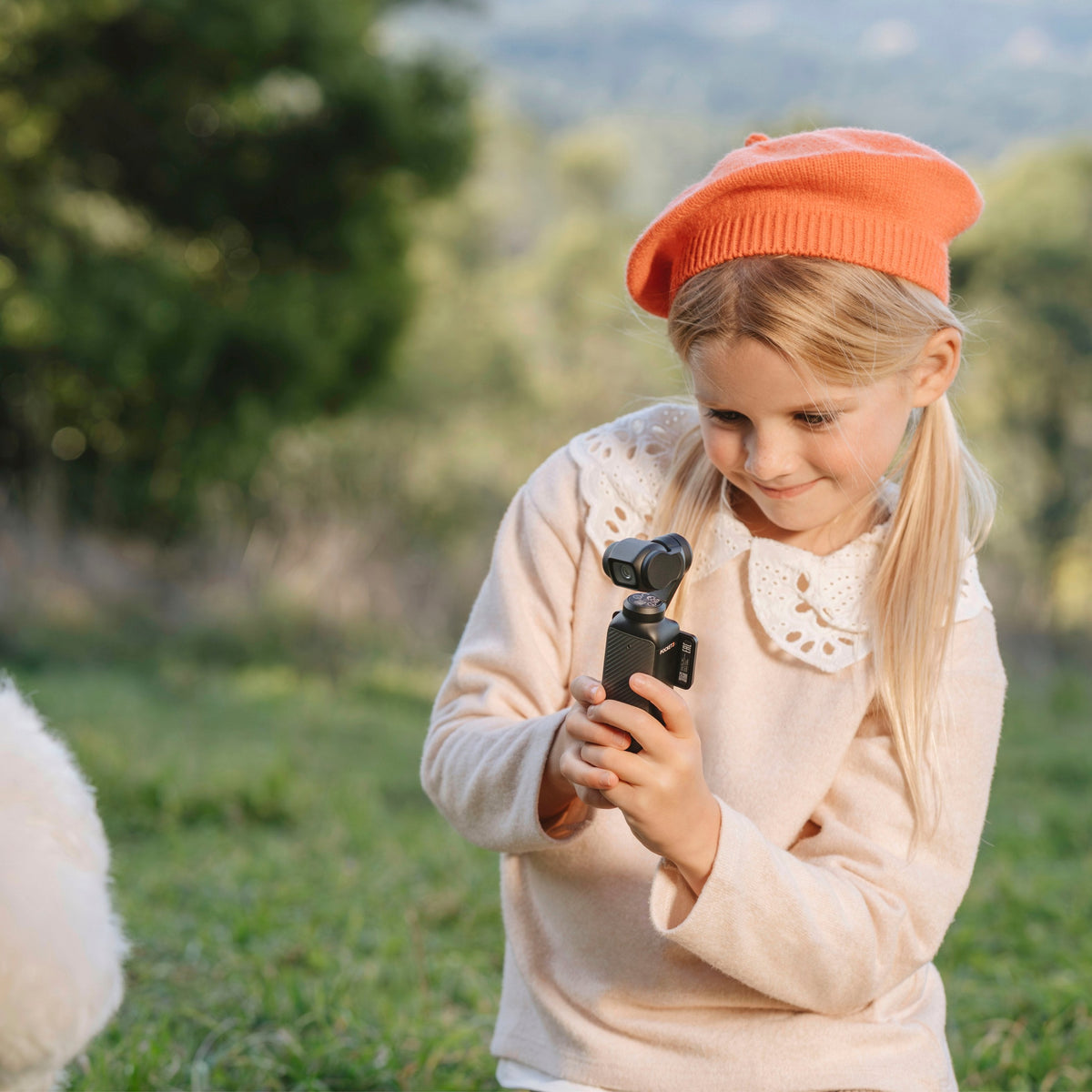 DJI �C Osmo Pocket 3 Creator Combo 3-Axis Stabilized 4K Handheld Camera with Rotatable Touchscreen �C Gray