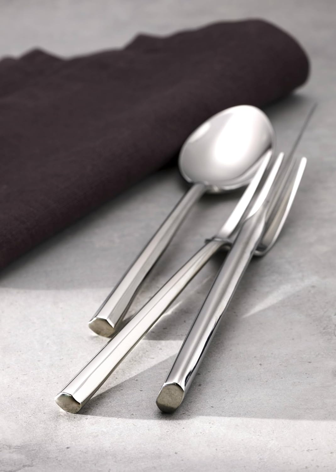 Oneida Diameter 20 Piece Fine Flatware Set, Service for 1 , 18/10 Stainless Steel, Silverware Set, Dishwasher Safe
